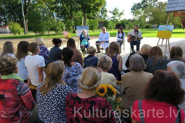 Dzejas dienas pasākumā 2016.